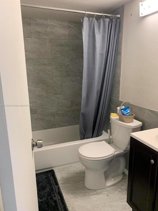 Recently Sold: $150,000 (1 beds, 1 baths, 615 Square Feet)