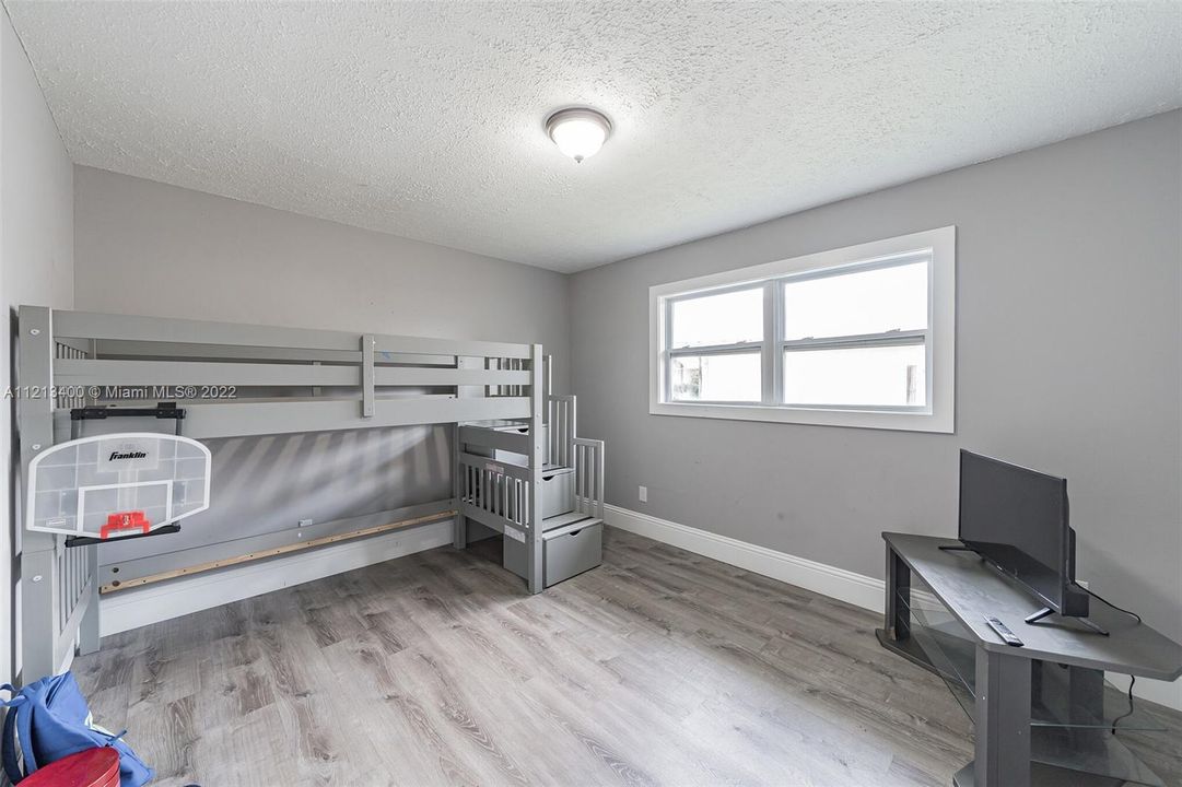 1st bedroom