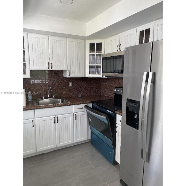 Recently Sold: $395,000 (3 beds, 1 baths, 1169 Square Feet)