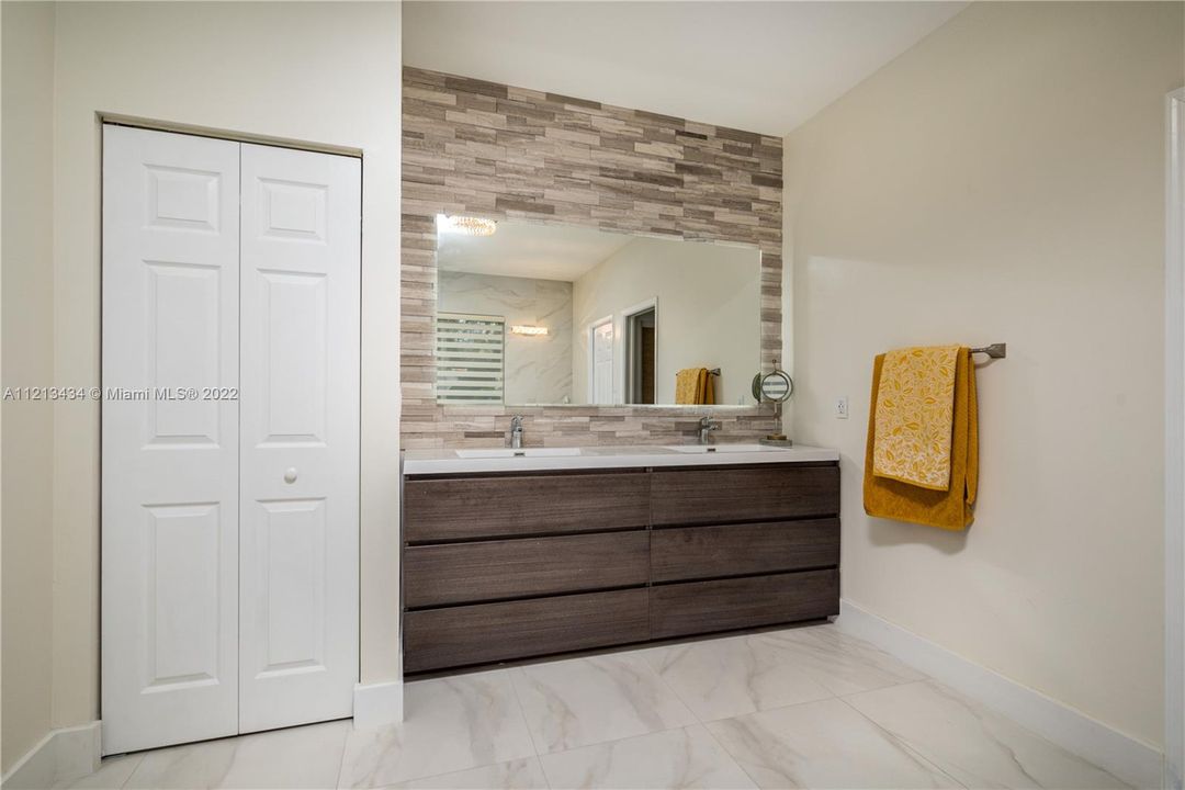 master bath 3