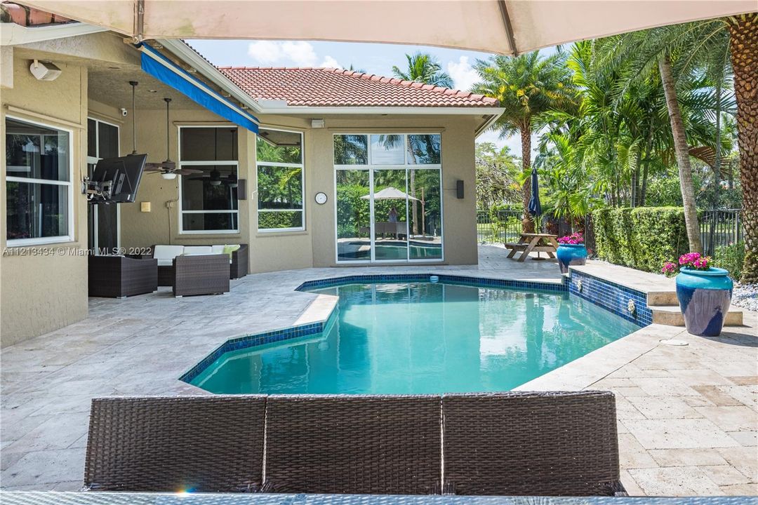 pool 6