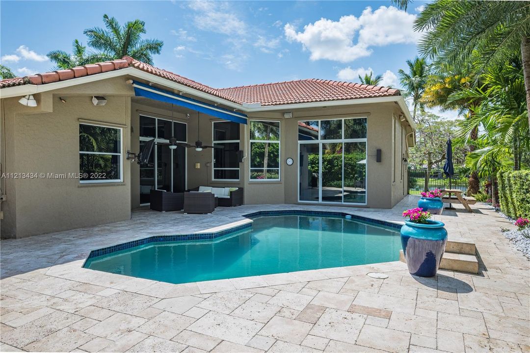 pool 2