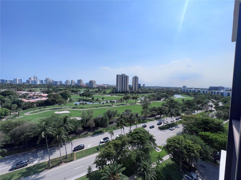 Recently Sold: $430,000 (2 beds, 2 baths, 1308 Square Feet)