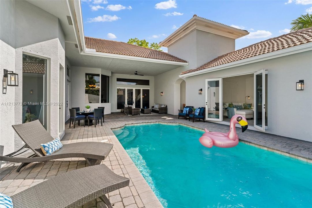 Recently Rented: $7,500 (4 beds, 4 baths, 3722 Square Feet)