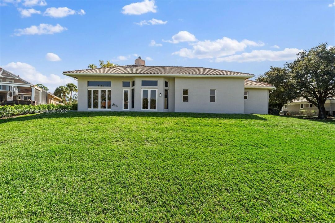 Recently Rented: $7,500 (4 beds, 4 baths, 3722 Square Feet)