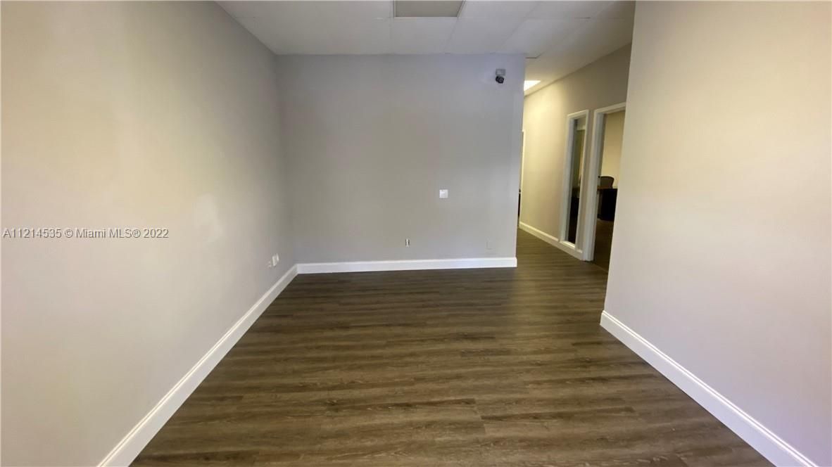 Recently Rented: $1,800 (0 beds, 0 baths, 0 Square Feet)