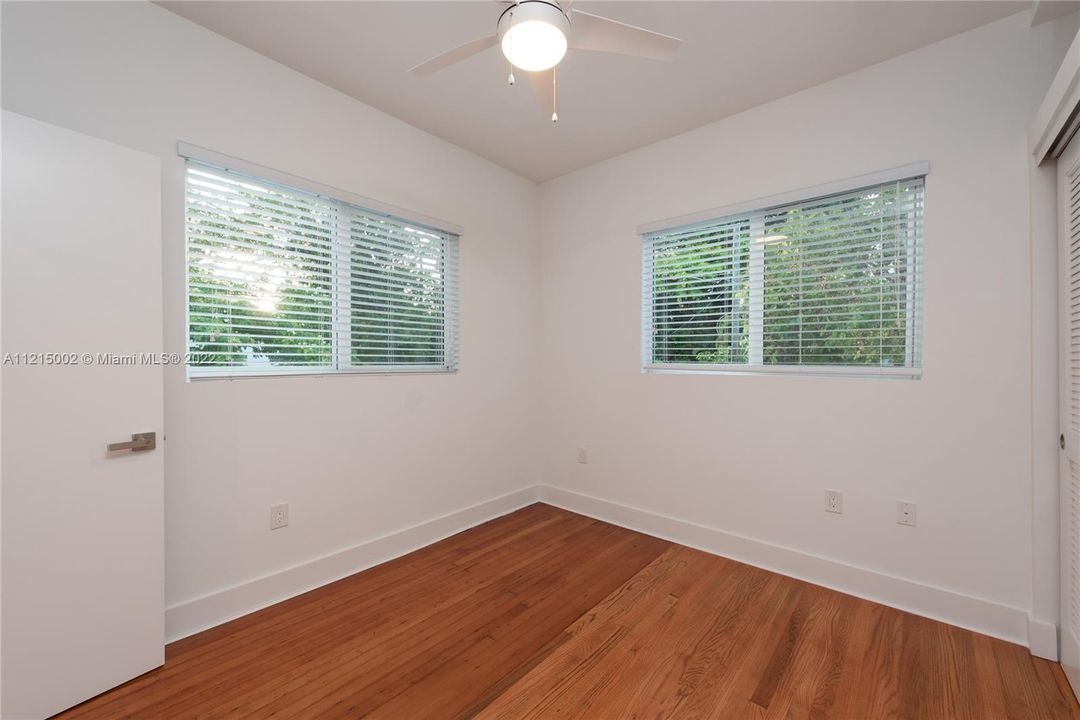 Recently Rented: $2,300 (1 beds, 1 baths, 375 Square Feet)