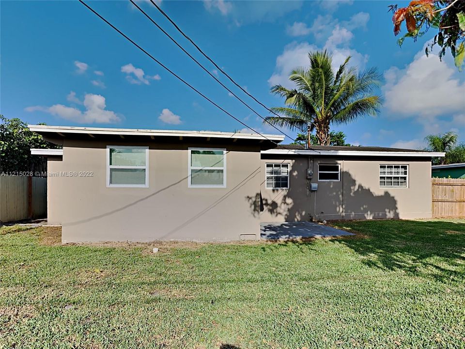 Recently Rented: $2,539 (3 beds, 2 baths, 1378 Square Feet)