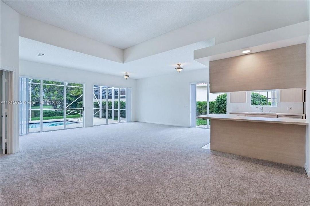 Recently Sold: $849,000 (3 beds, 2 baths, 2024 Square Feet)