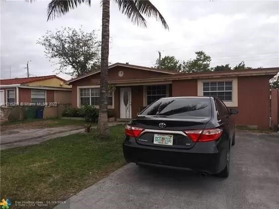 Recently Sold: $400,000 (3 beds, 2 baths, 1611 Square Feet)