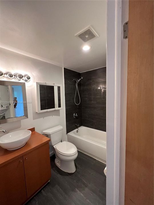 Недавно арендовано: $1,650 (1 спален, 1 ванн, 666 Квадратных фут)