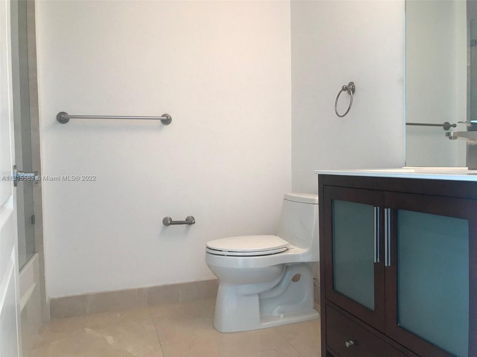 最近租的: $6,000 (3 贝兹, 3 浴室, 1762 平方英尺)