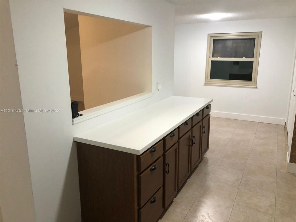 Vendido Recientemente: $360,000 (3 camas, 2 baños, 1385 Pies cuadrados)