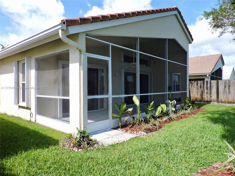 Screened In Patio