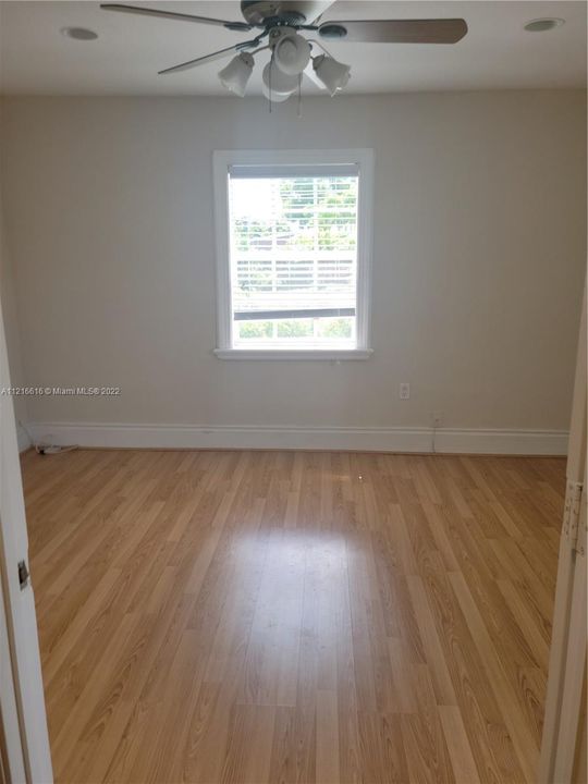 Recently Rented: $1,800 (1 beds, 1 baths, 1173 Square Feet)