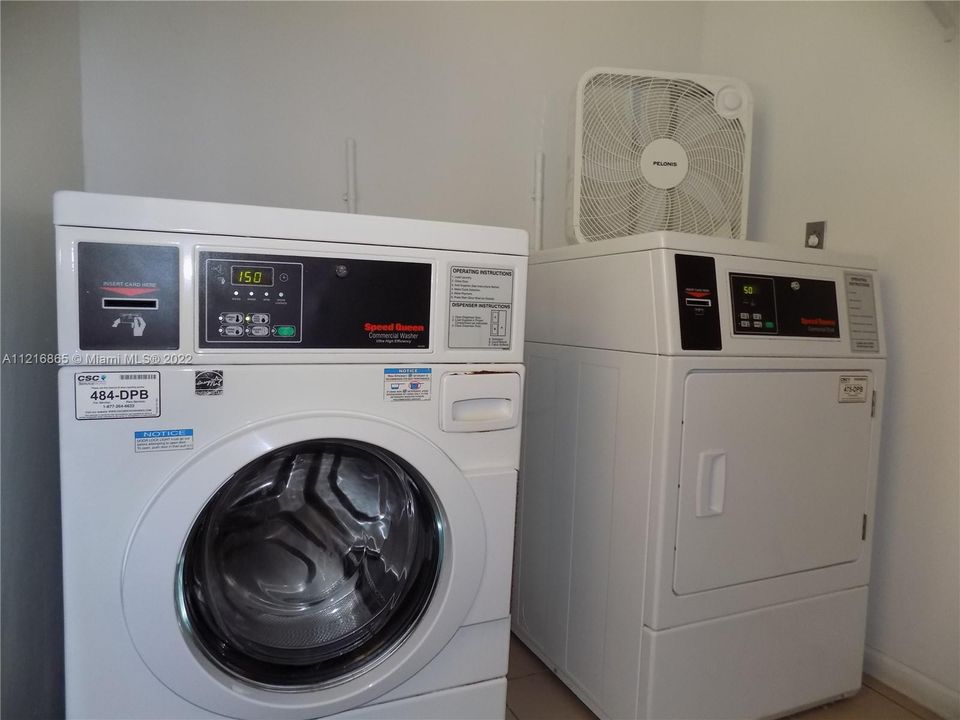 laundry room - multiple machines