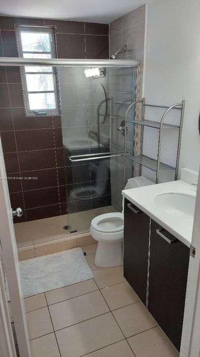 Недавно арендовано: $2,000 (0 спален, 1 ванн, 380 Квадратных фут)