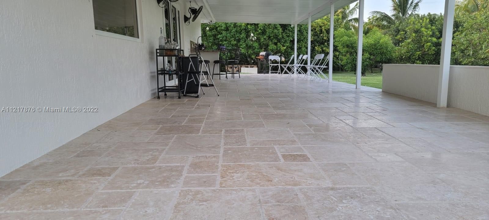 Recently Rented: $4,500 (3 beds, 2 baths, 1634 Square Feet)