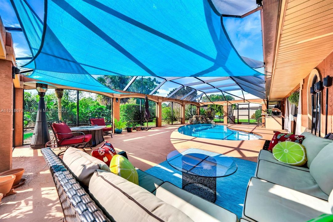 Recently Rented: $4,100 (4 beds, 3 baths, 2740 Square Feet)