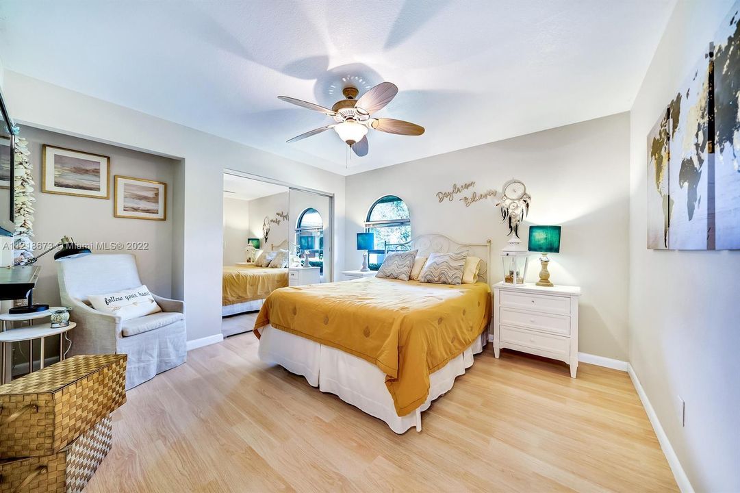 Recently Rented: $4,100 (4 beds, 3 baths, 2740 Square Feet)