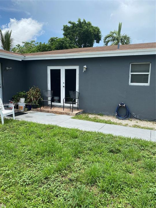 Recently Rented: $2,800 (3 beds, 2 baths, 3331 Square Feet)