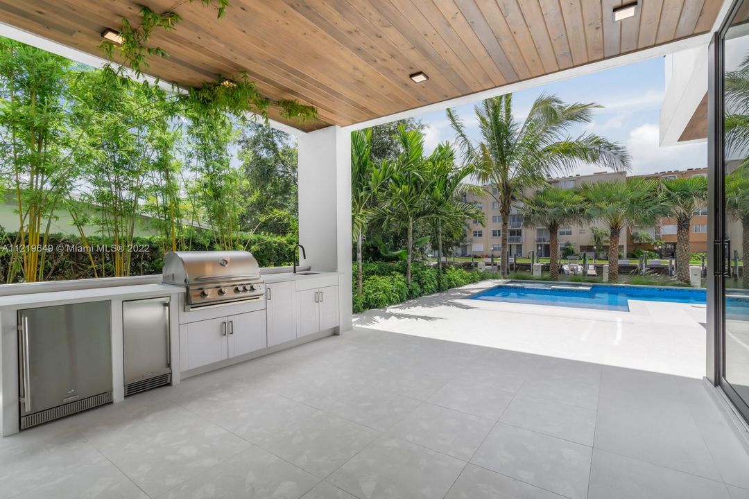 Recently Sold: $5,000,000 (4 beds, 4 baths, 0 Square Feet)