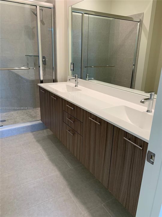 Недавно арендовано: $3,499 (3 спален, 2 ванн, 1171 Квадратных фут)