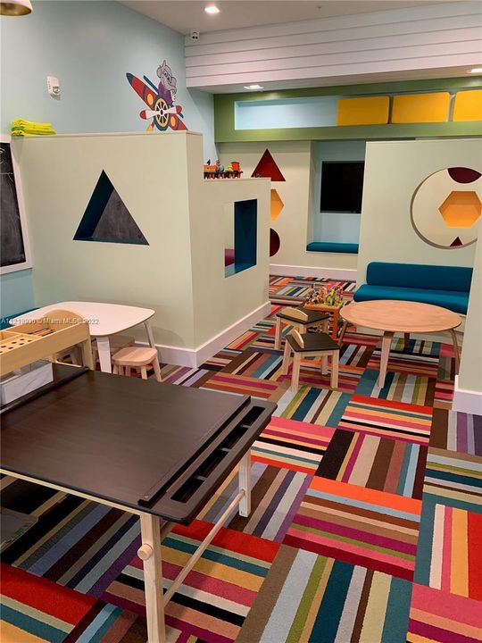 Недавно арендовано: $3,499 (3 спален, 2 ванн, 1171 Квадратных фут)