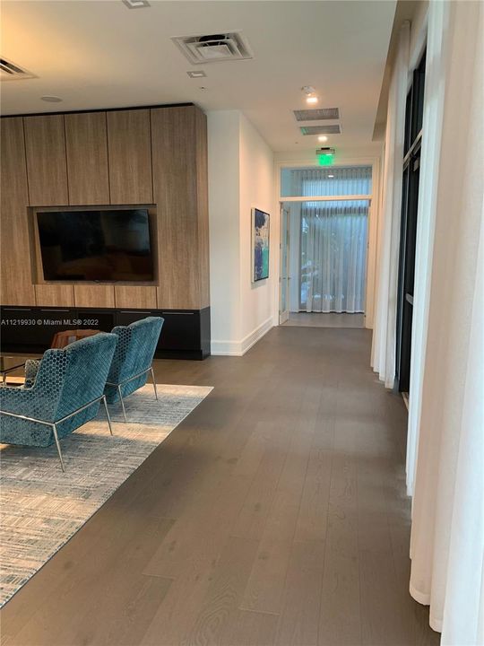 Недавно арендовано: $3,499 (3 спален, 2 ванн, 1171 Квадратных фут)