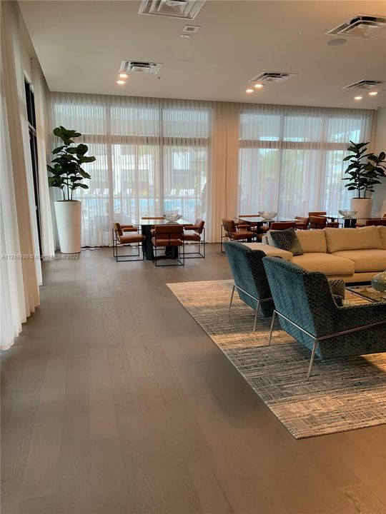 Недавно арендовано: $3,499 (3 спален, 2 ванн, 1171 Квадратных фут)