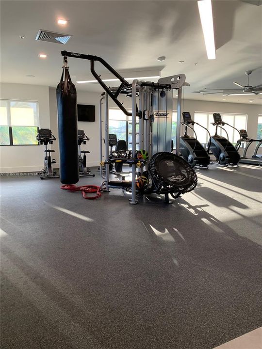 Недавно арендовано: $3,499 (3 спален, 2 ванн, 1171 Квадратных фут)