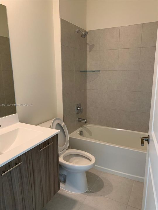 Недавно арендовано: $3,499 (3 спален, 2 ванн, 1171 Квадратных фут)