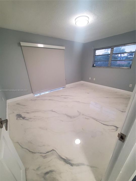 Недавно продано: $185,000 (2 спален, 2 ванн, 980 Квадратных фут)