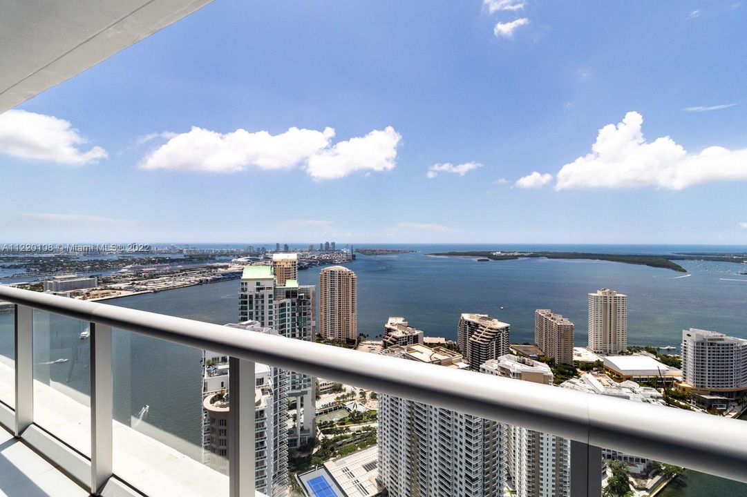 最近租的: $6,500 (2 贝兹, 2 浴室, 1313 平方英尺)