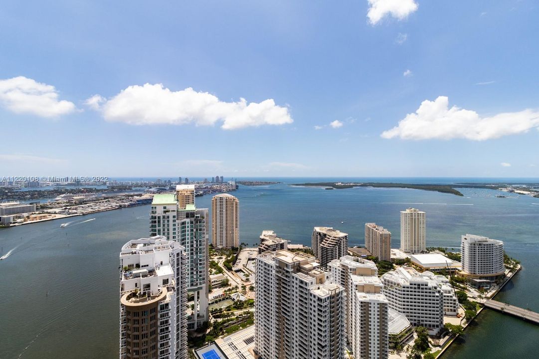 最近租的: $6,500 (2 贝兹, 2 浴室, 1313 平方英尺)