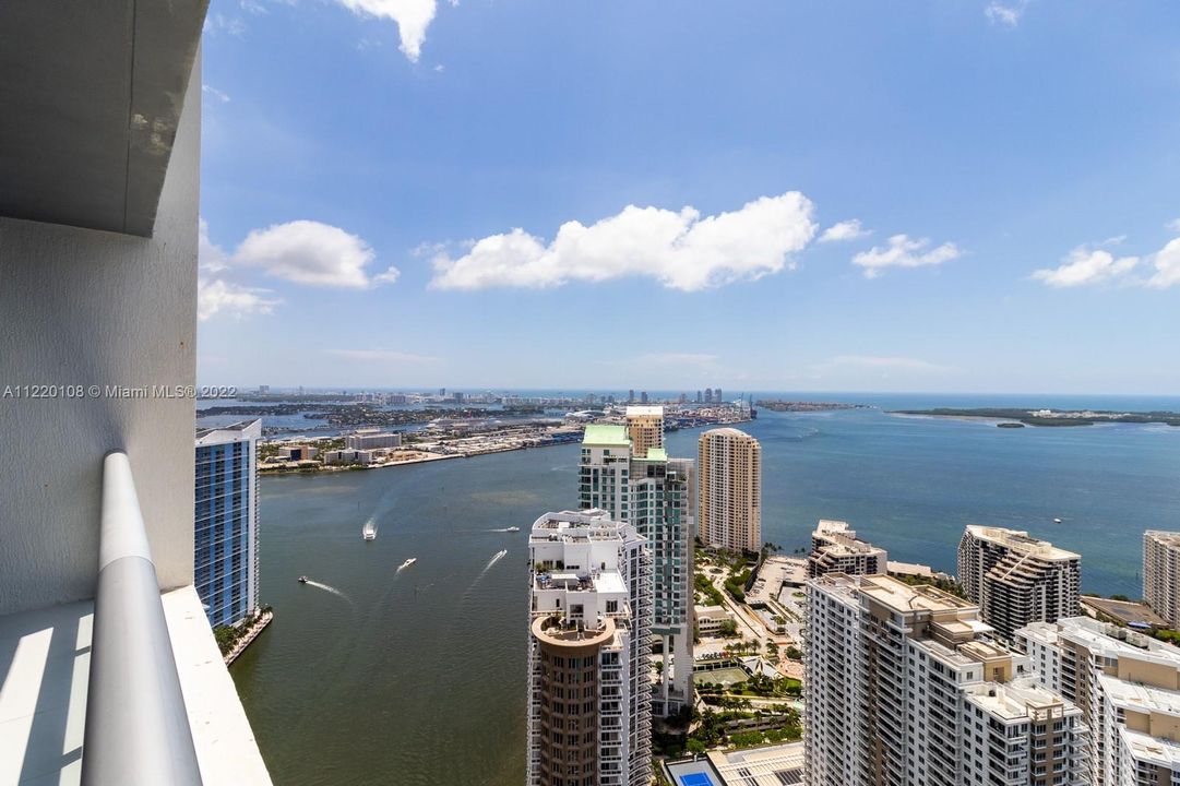 最近租的: $6,500 (2 贝兹, 2 浴室, 1313 平方英尺)