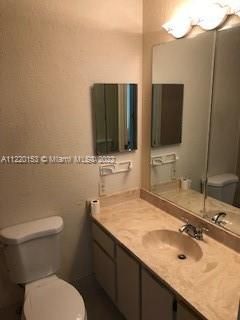 Recently Rented: $1,900 (2 beds, 2 baths, 1054 Square Feet)