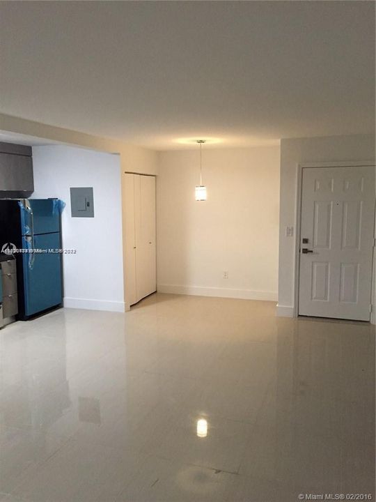 Recently Rented: $1,850 (1 beds, 1 baths, 780 Square Feet)