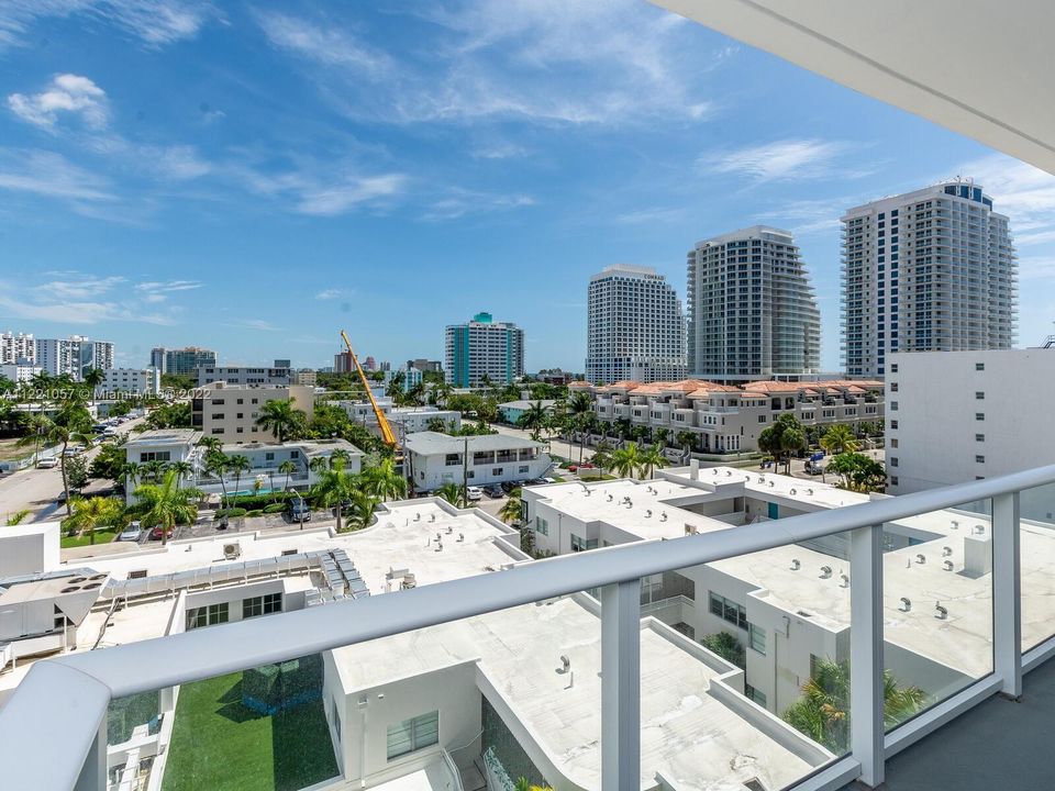 Recently Sold: $735,000 (1 beds, 1 baths, 850 Square Feet)