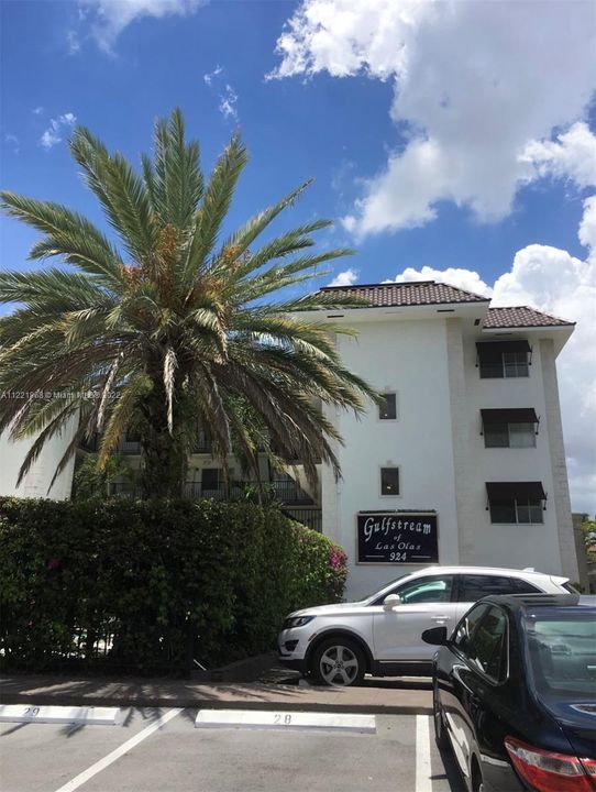 Recently Sold: $259,000 (1 beds, 1 baths, 459 Square Feet)