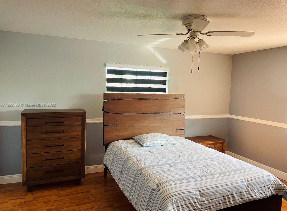 Recently Sold: $635,000 (4 beds, 3 baths, 3552 Square Feet)