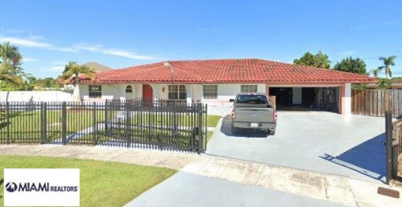 Recently Sold: $635,000 (4 beds, 3 baths, 3552 Square Feet)