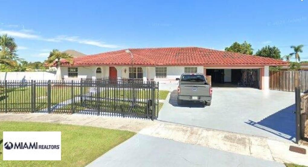 Recently Sold: $635,000 (4 beds, 3 baths, 3552 Square Feet)