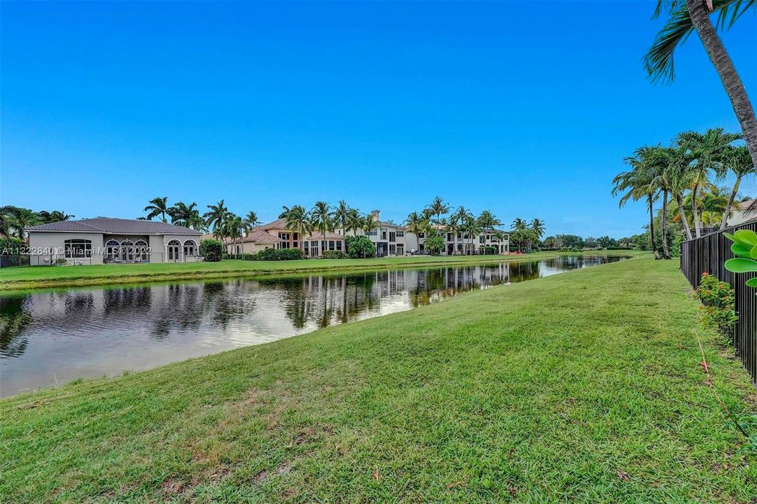 Recently Rented: $20,000 (5 beds, 5 baths, 5103 Square Feet)