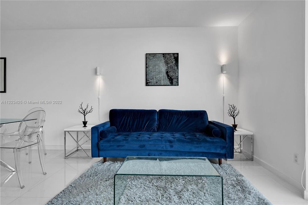 Recently Rented: $3,100 (1 beds, 1 baths, 846 Square Feet)