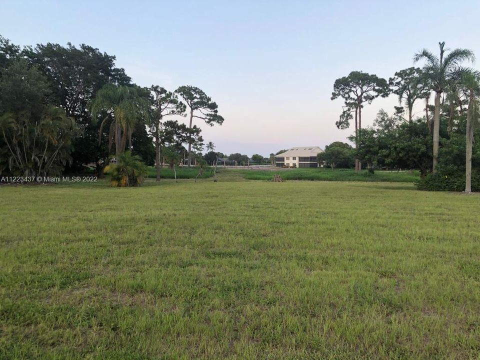 Recently Sold: $7,500,000 (7.49 acres)