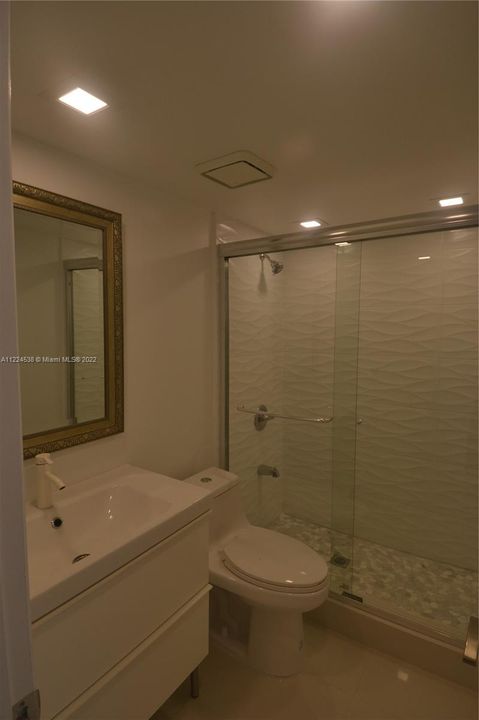 Недавно арендовано: $2,800 (2 спален, 2 ванн, 1096 Квадратных фут)