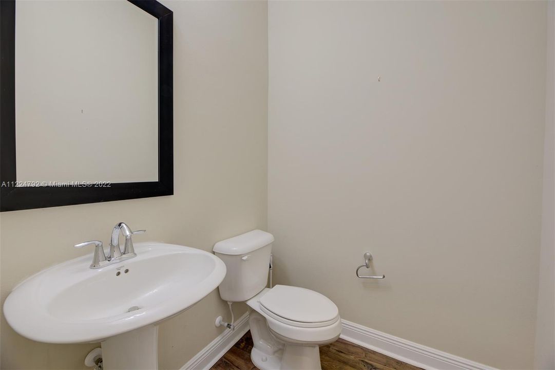 最近租的: $4,200 (4 贝兹, 3 浴室, 2928 平方英尺)