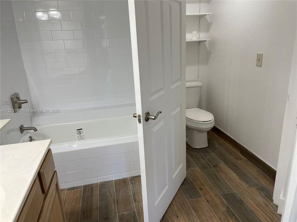 最近租的: $1,700 (1 贝兹, 1 浴室, 620 平方英尺)