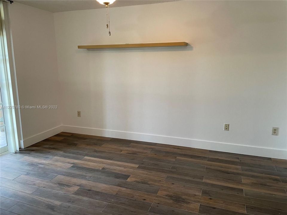 Recently Rented: $1,700 (1 beds, 1 baths, 620 Square Feet)